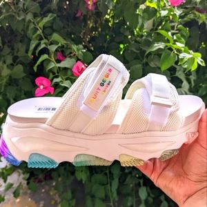 Kurt Geiger chunky white sandals